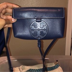 Tory Burch Miller Belt Bag in Royal Navy